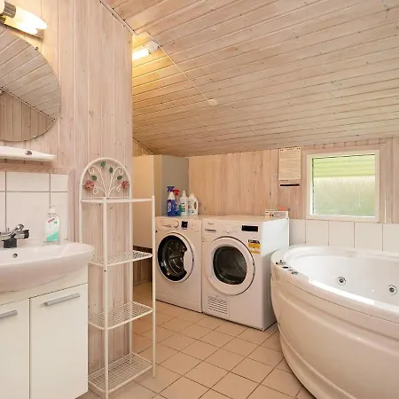 Holiday home 8 Person In Hj Rring *