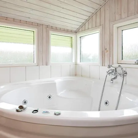 Holiday home 8 Person In Hj Rring *